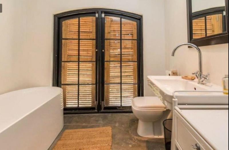 4 Bedroom Property for Sale in Hopefield Western Cape